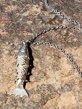 Sterling Silver Vintage FISH Necklace